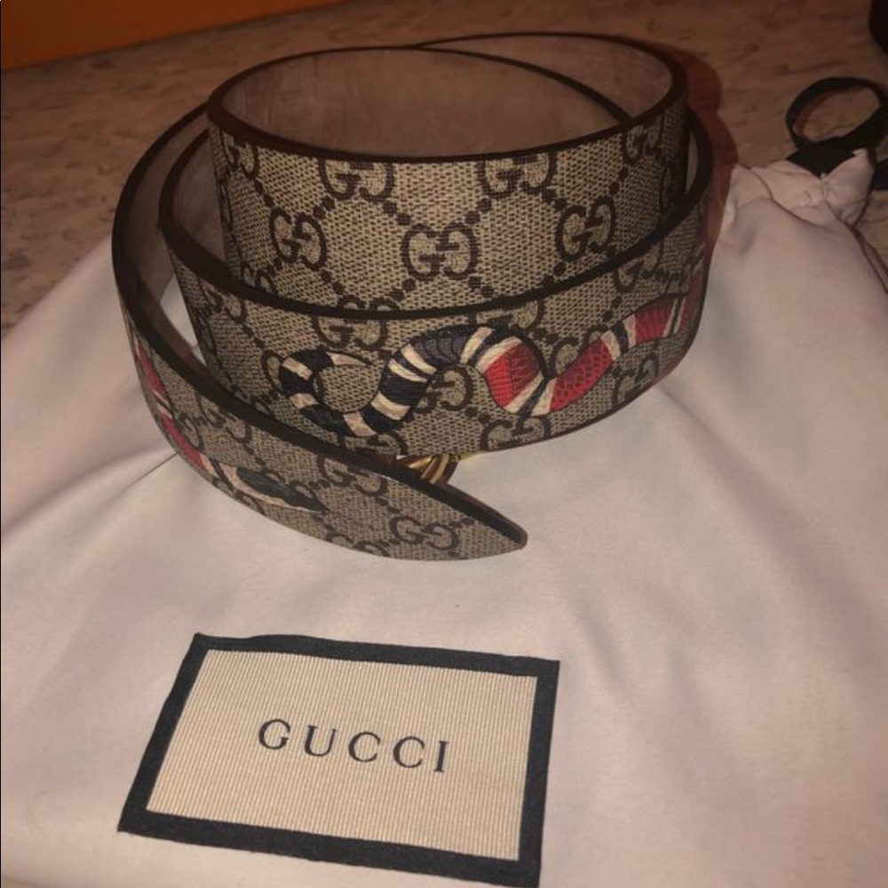 Gucci belt
